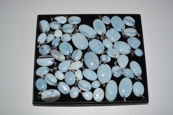 Cabochons d'Opale bleu